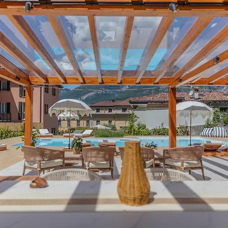 La Lanterna Apartment