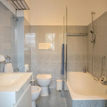 Apartment La Lanterna