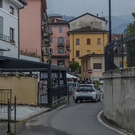 La Lanterna Daire *